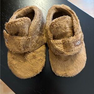 Baby Uggs